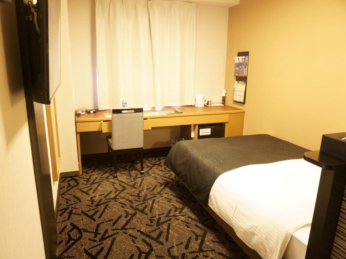 Apa Hotel Saitama Yatsuka Ekimae Szoka Kültér fotó